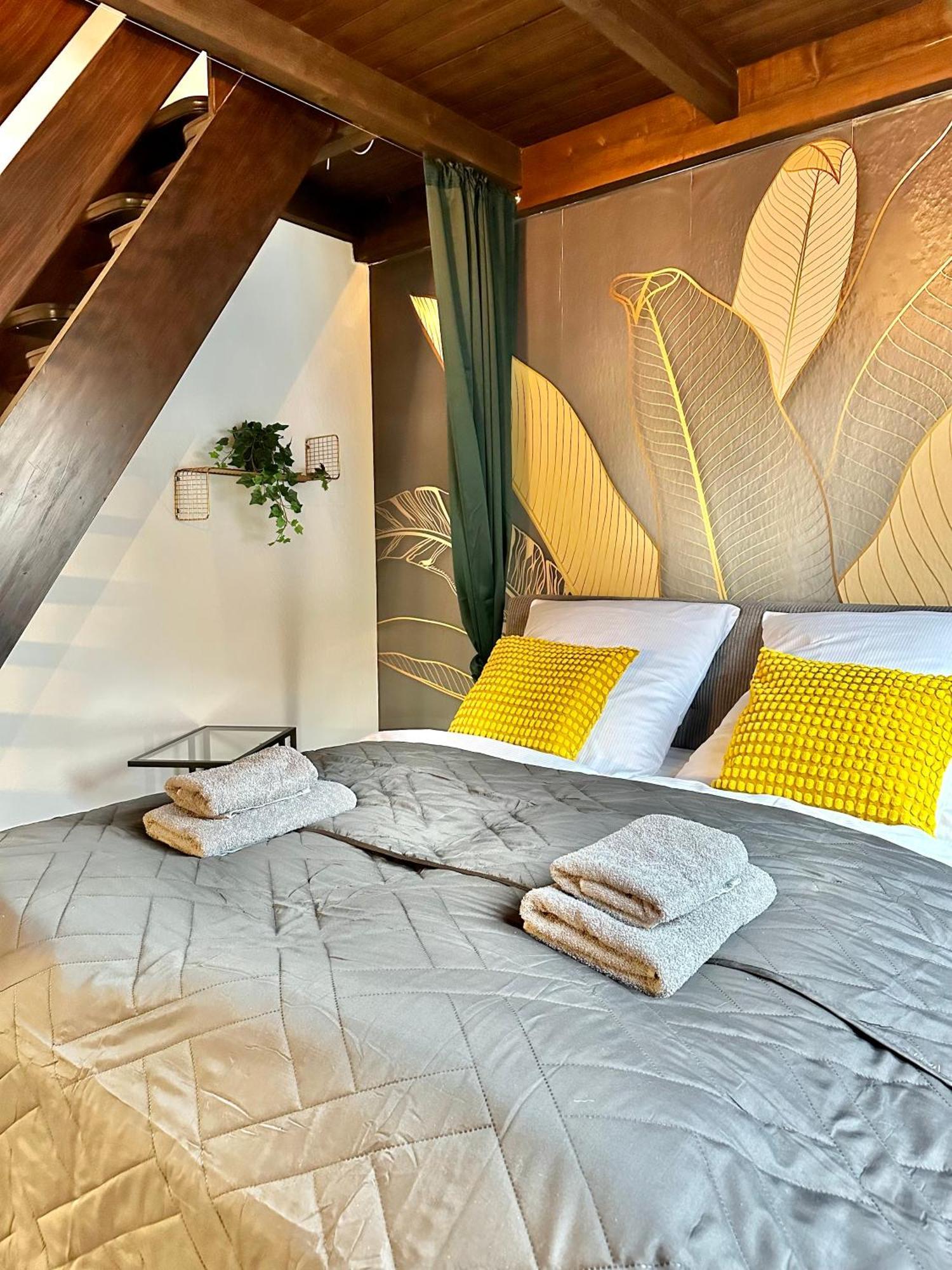 City-Apartment Mit Dachterrasse & Massagesessel In Der Fussgaengerzone K4 Oldenburg Eksteriør billede