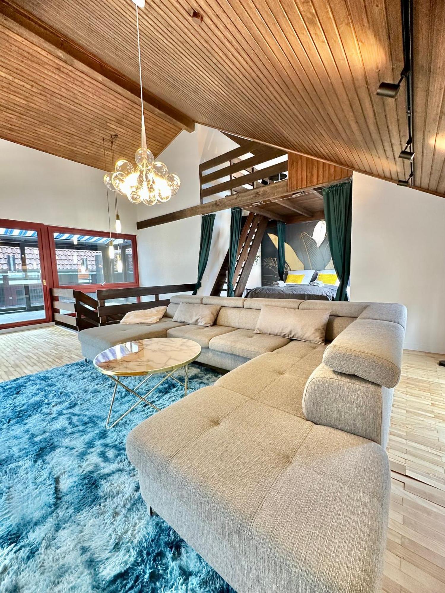 City-Apartment Mit Dachterrasse & Massagesessel In Der Fussgaengerzone K4 Oldenburg Eksteriør billede